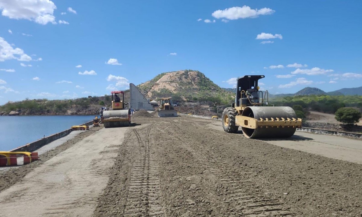 Governo do RN inicia nova etapa das obras na Barragem Oiticica; Armazenamento de água vai passar dos atuais 47 milhões para 75 milhões de metros cúbicos