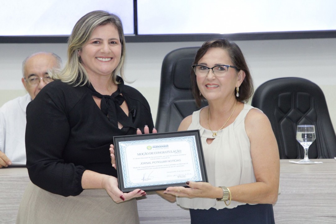 Vereadora Fativan Alves concede Moção de Congratulação e Certificado de Gratidão ao Potiguar Notícias pelos seus 25 anos de existência em Parnamirim