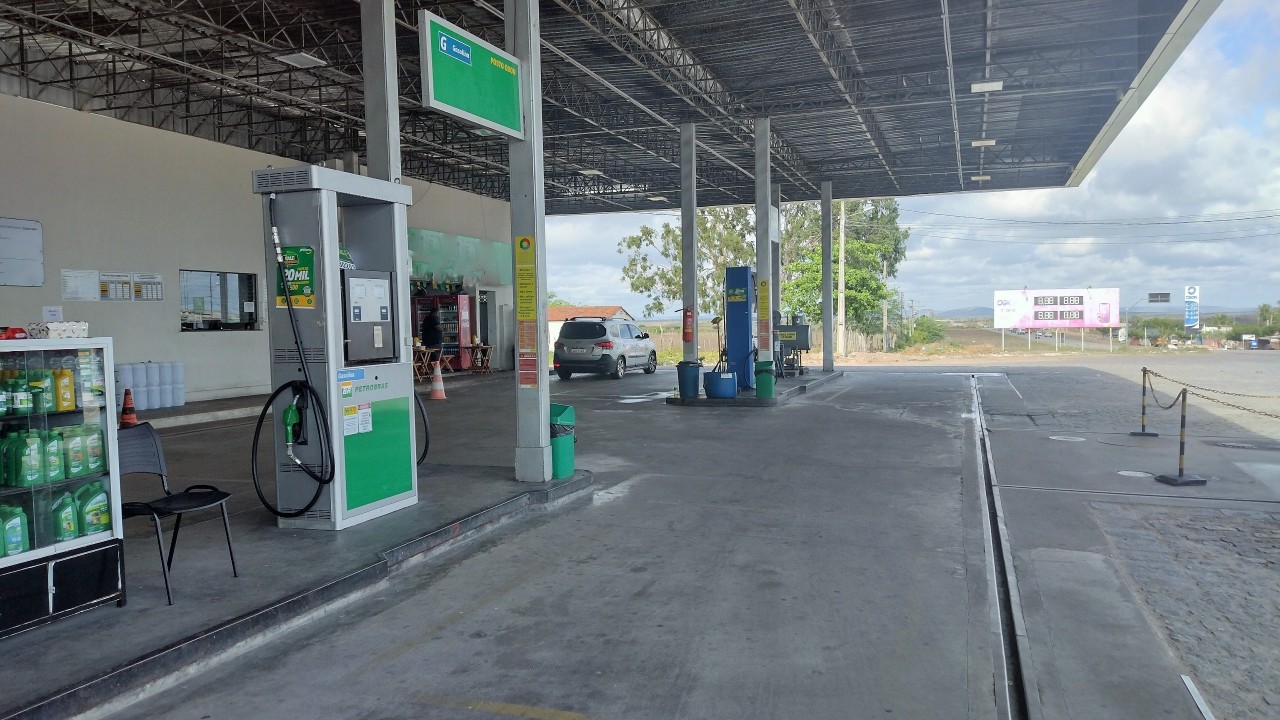Pesquisa aponta reajuste de 0,52% no preço da gasolina comum em Natal