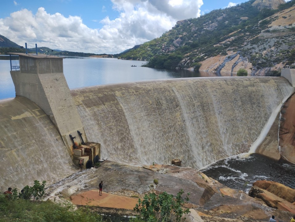 Após mais de um mês sangrando, chega ao fim o espetáculo natural do Gargalheiras 