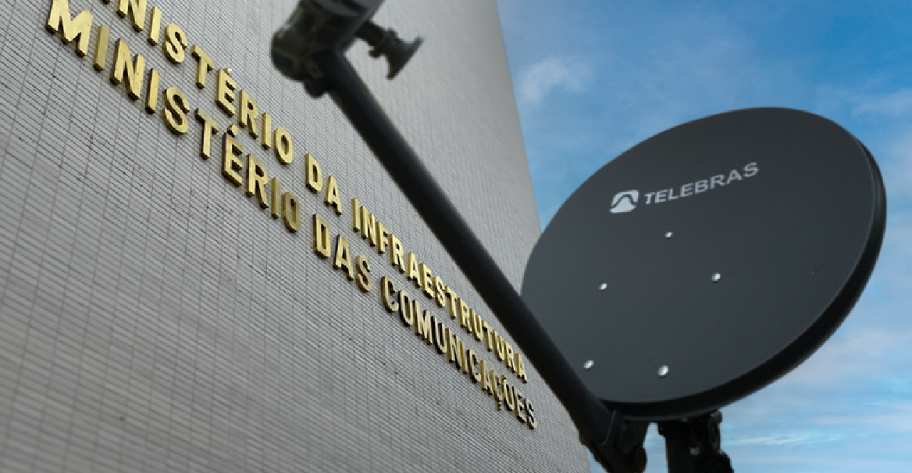 MCOM e Telebras instalam antena no maior abrigo temporário do RS