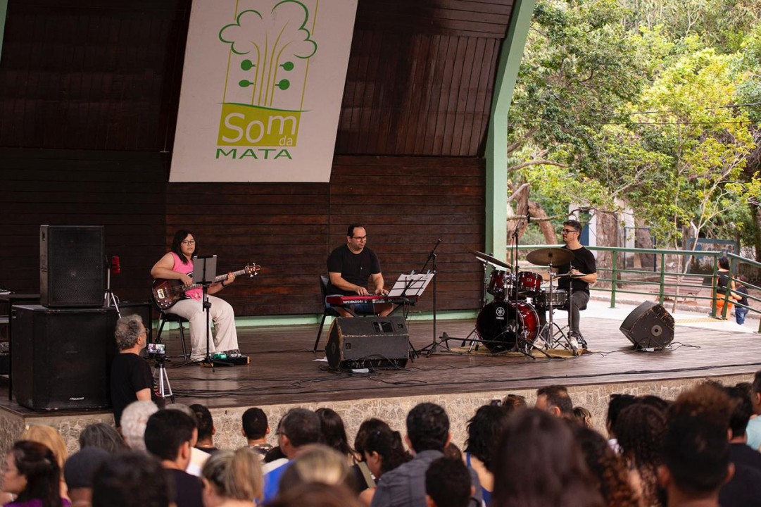 Som da Mata recebe Eduardo Taufic Trio