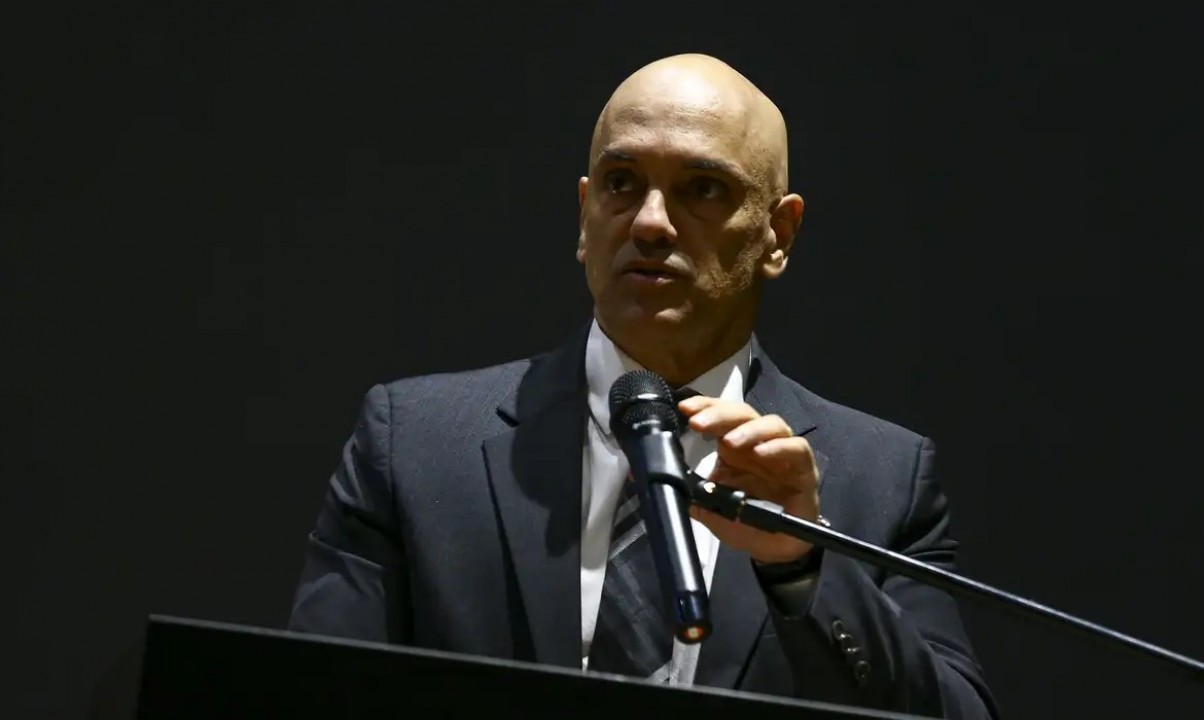 Moraes nega recurso de Bolsonaro contra inelegibilidade