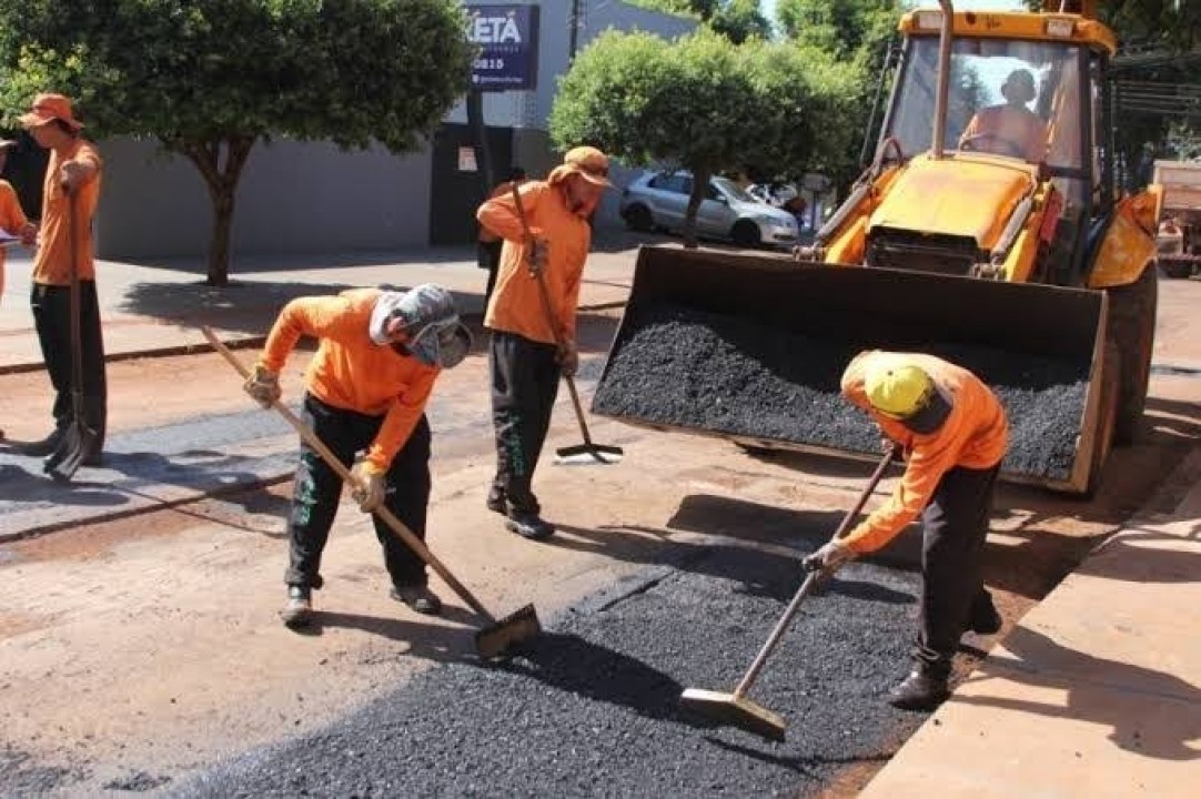 Cidade da Esperança recebe aplicação de asfalto nesta terça-feira (11)