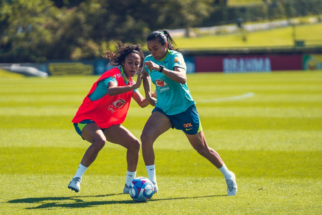 Futebol: seleção feminina entra em reta final de preparação para Paris