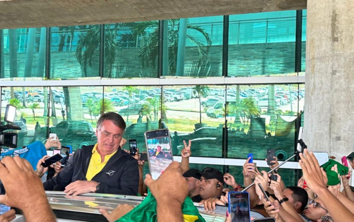 Jair Bolsonaro inicia campanha eleitoral com eventos em várias cidades do RN