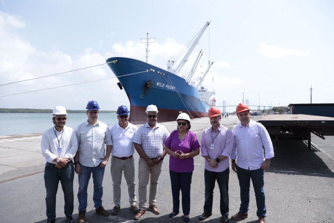 Porto de Natal embarca 6 mil toneladas de frutas semanalmente