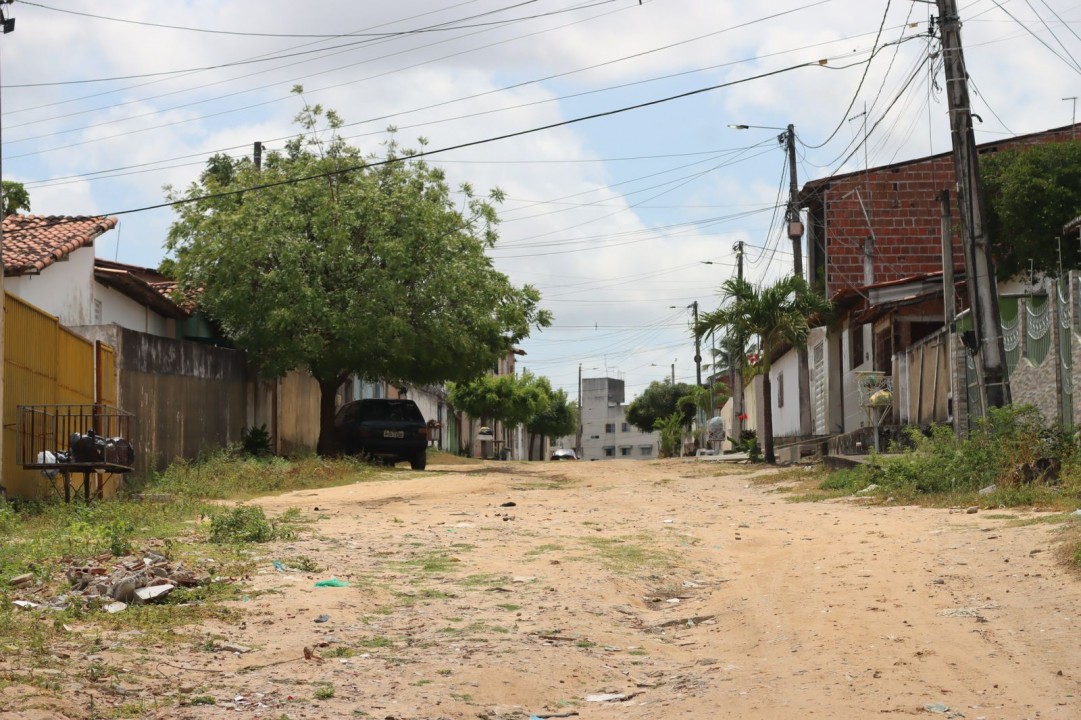 Prefeitura de Parnamirim vai pavimentar ruas em três bairros da cidade