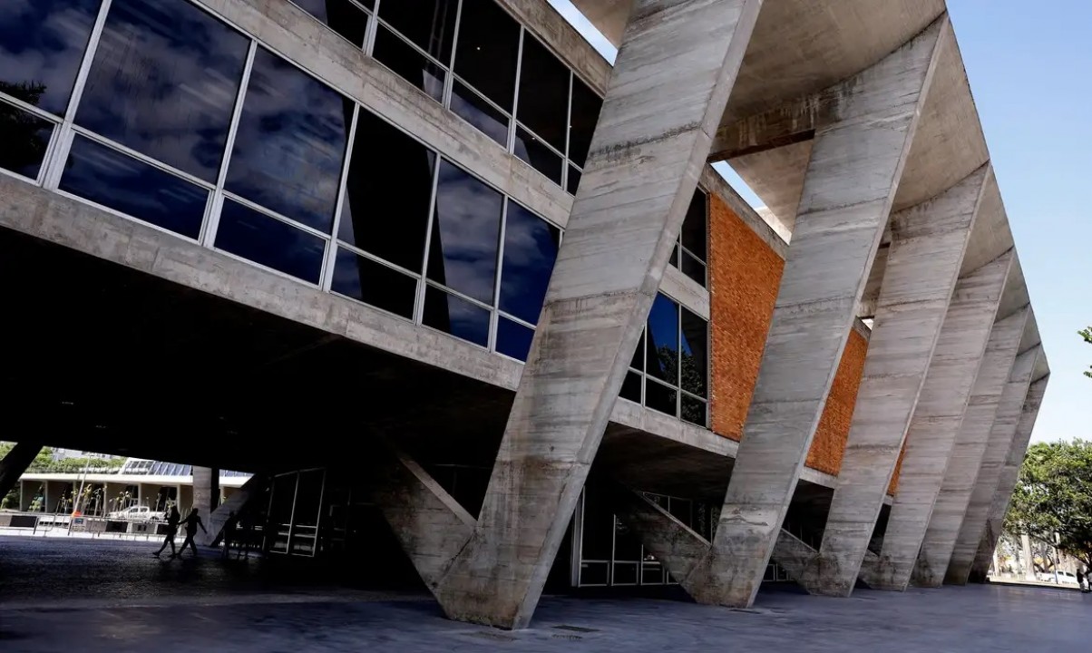 Cúpula de Líderes do G20 começa nesta segunda-feira (18)