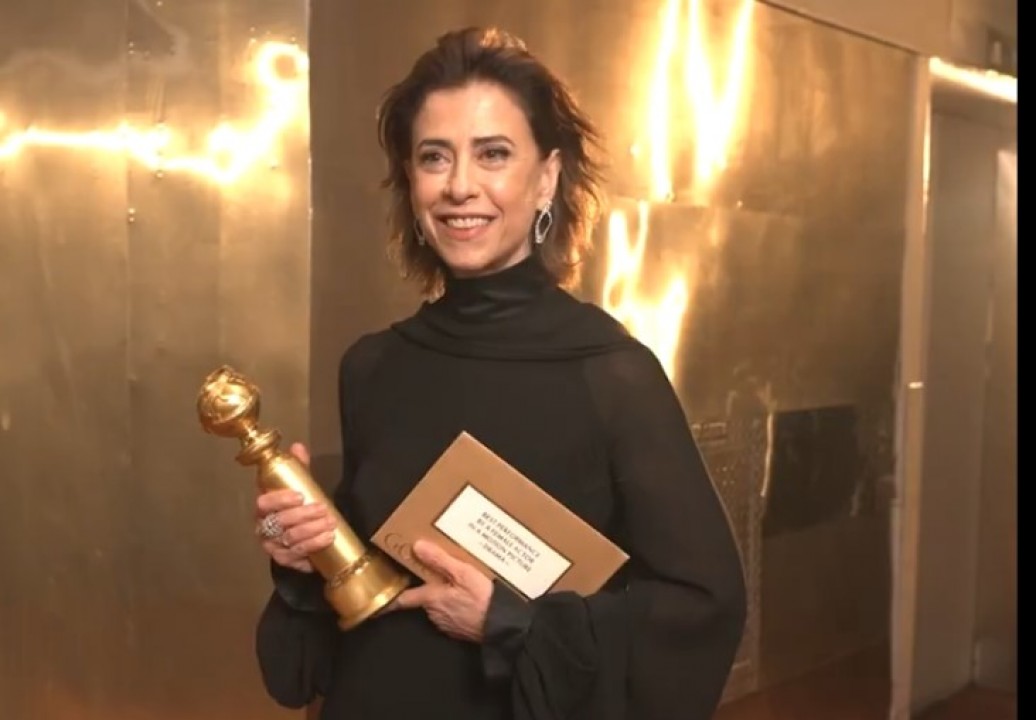 Fernanda Torres leva Globo de Ouro por atuação em Ainda Estou Aqui