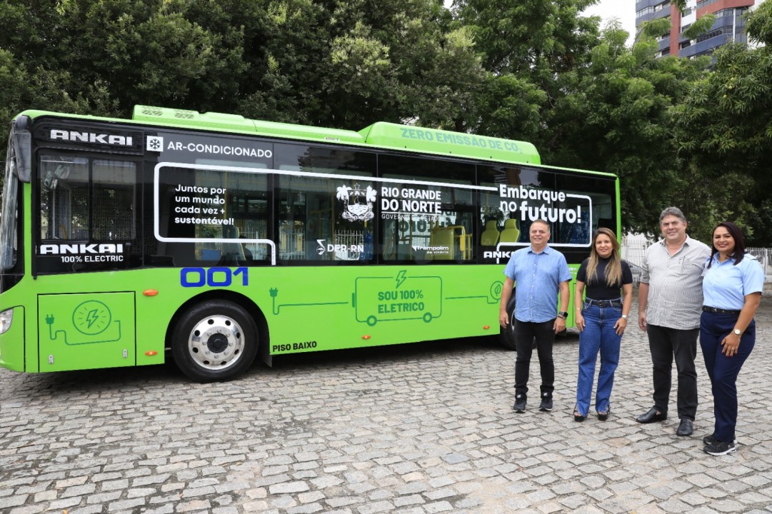 Ônibus elétrico entra na fase de testes em Parnamirim 