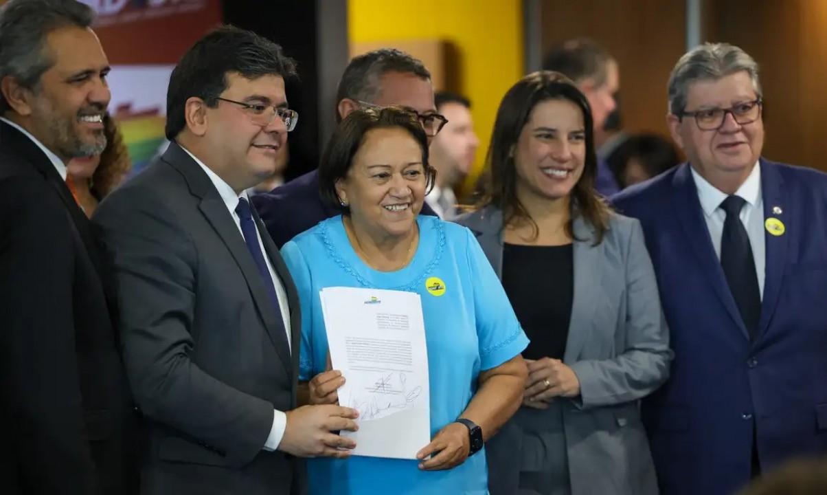 Fátima deixa presidência do Consócio Nordeste, que agora será gerido por Governador do Piauí