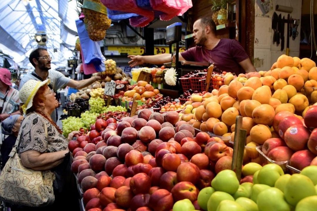 Clínica de Nutrição abre 60 vagas para atendimentos em Santa Cruz