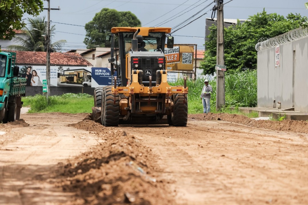 Prefeitura de Parnamirim inicia pavimentação em Cajupiranga