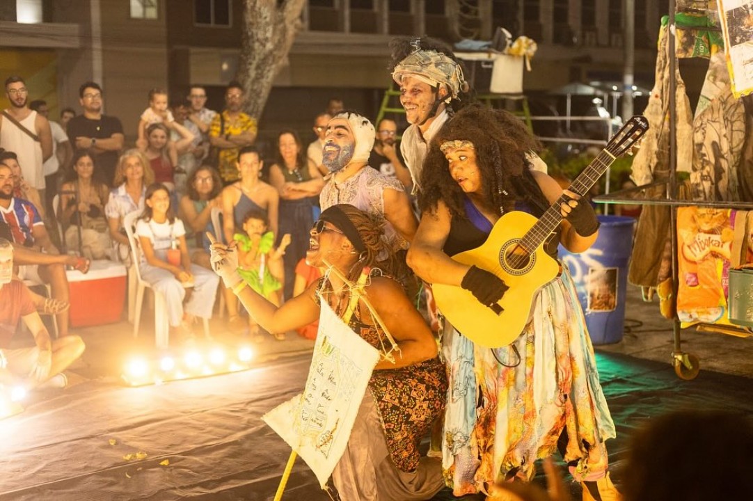 Grupo Boca de Cena, de Aracaju (SE), apresenta espetáculo na Praça Cívica nesta quarta-feira (19)